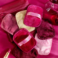 Charger l'image dans la visionneuse de la galerie, Sip Happens 7-Day Gift Set | Wine Collection