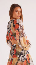 Charger l'image dans la visionneuse de la galerie, Minkpink Clementine Tiered Floral Mini