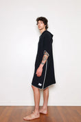 Charger l'image dans la visionneuse de la galerie, Men's Muslin Surf Poncho