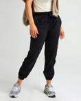 Charger l'image dans la visionneuse de la galerie, Recycled Fleece Classic Sweatpants