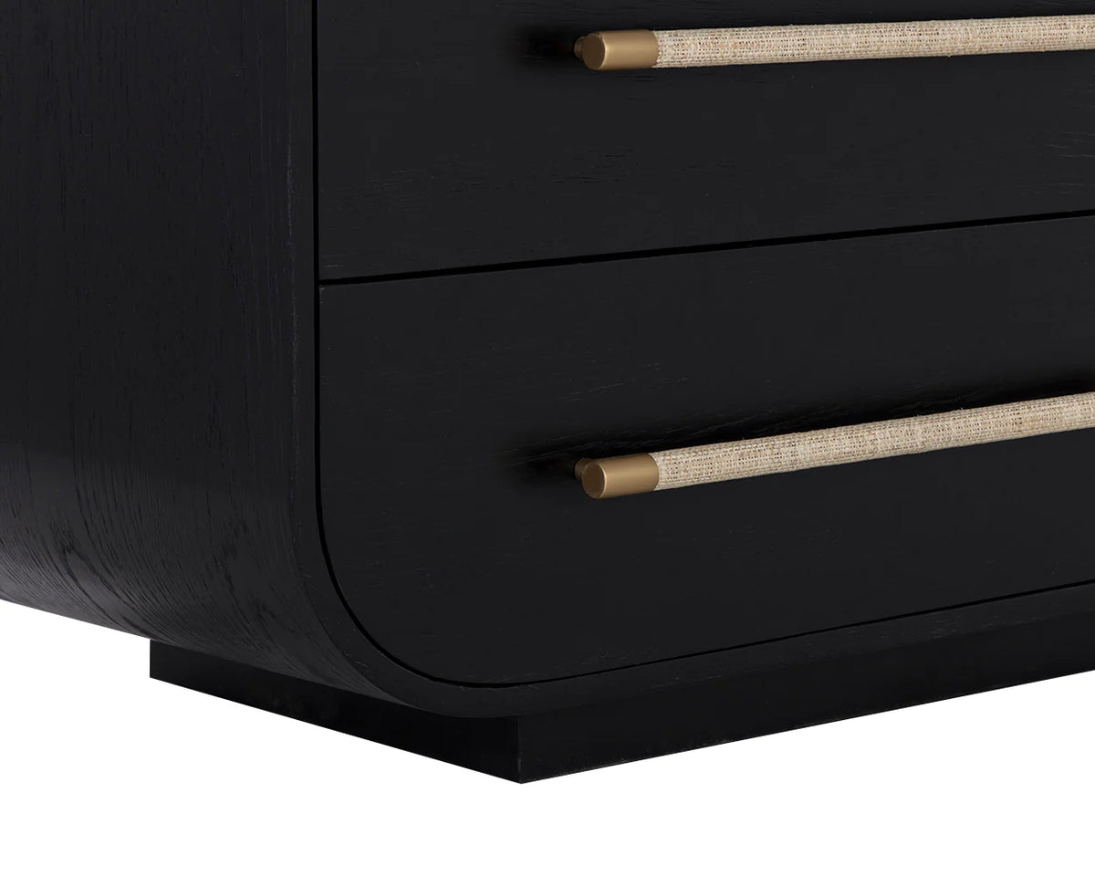 Tatum Dresser