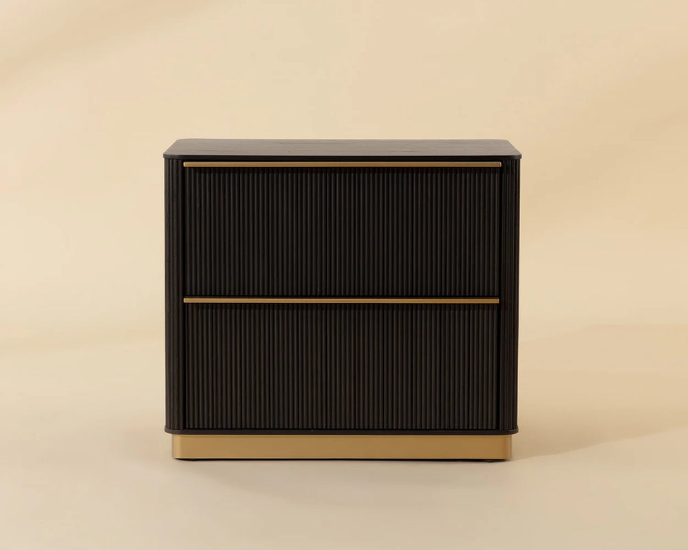 Dalla Nighstand