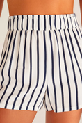 Load image into Gallery viewer, Stripe Boxer Short (S)
