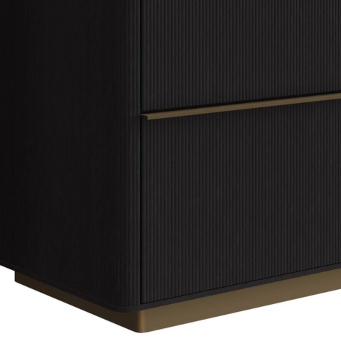 Dalla Dresser