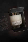 Load image into Gallery viewer, No. 040: Amber, Vanilla, Sandalwood
