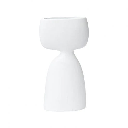 Nadia Vase