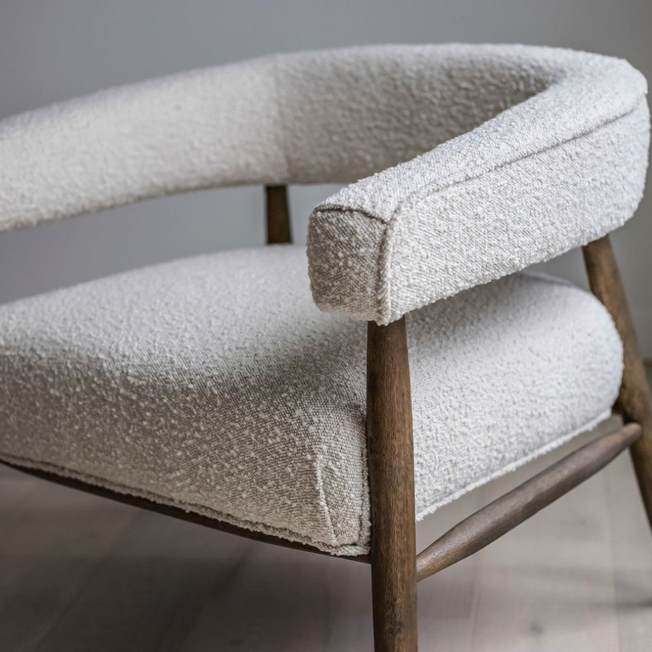 Everest Chair – Cream Boucle