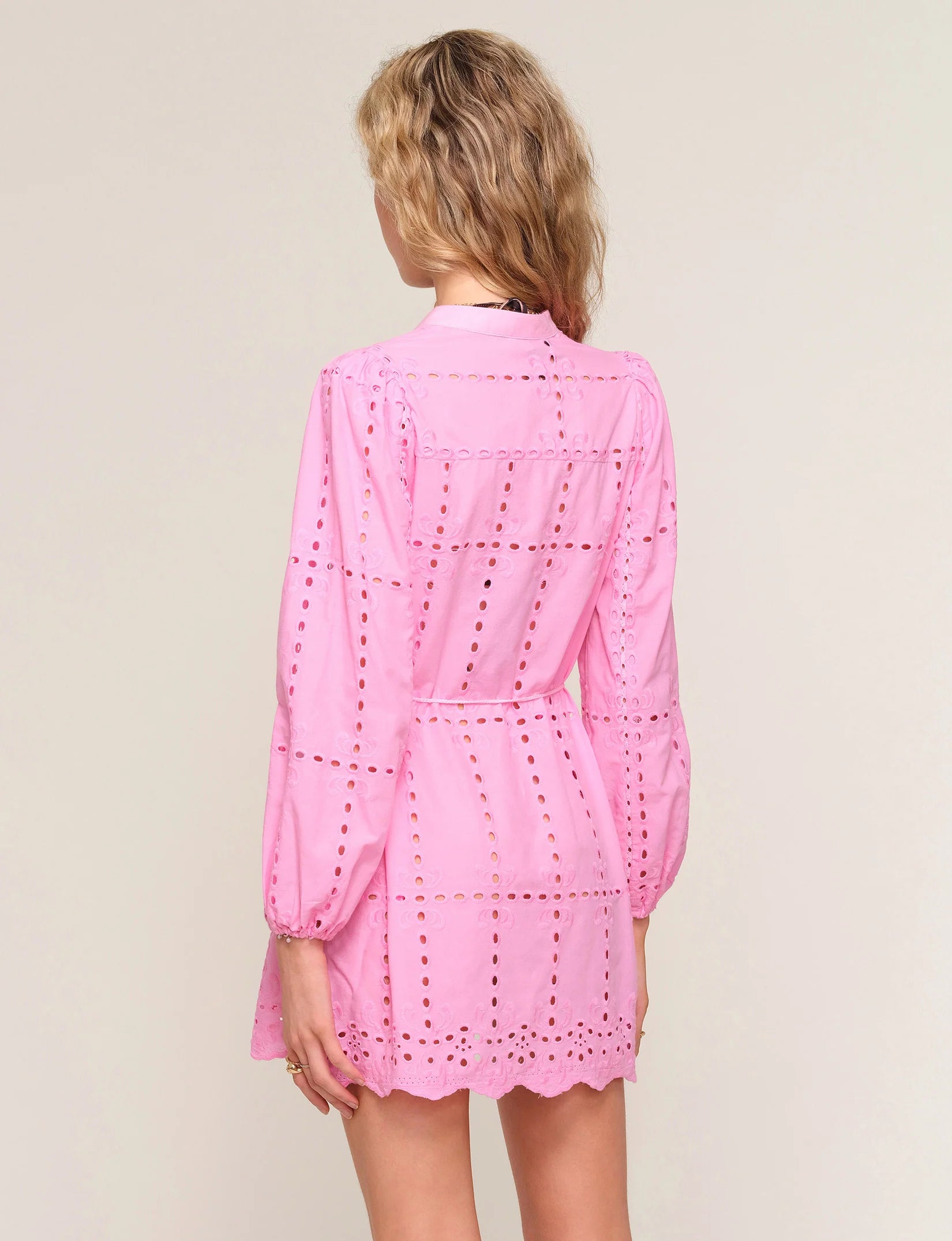 Neroni Cover-Up - Peony