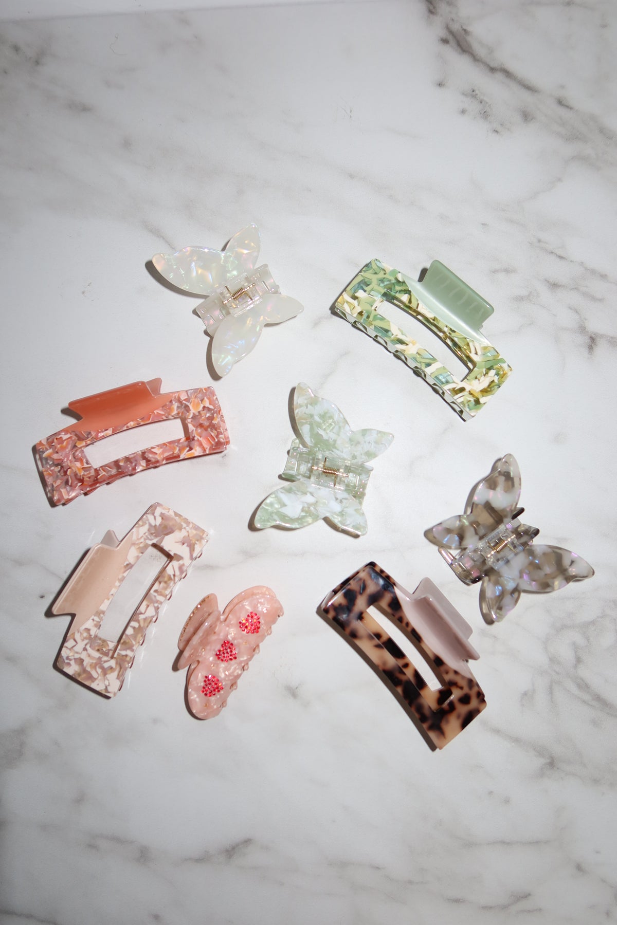 Large Shell Hair Clip