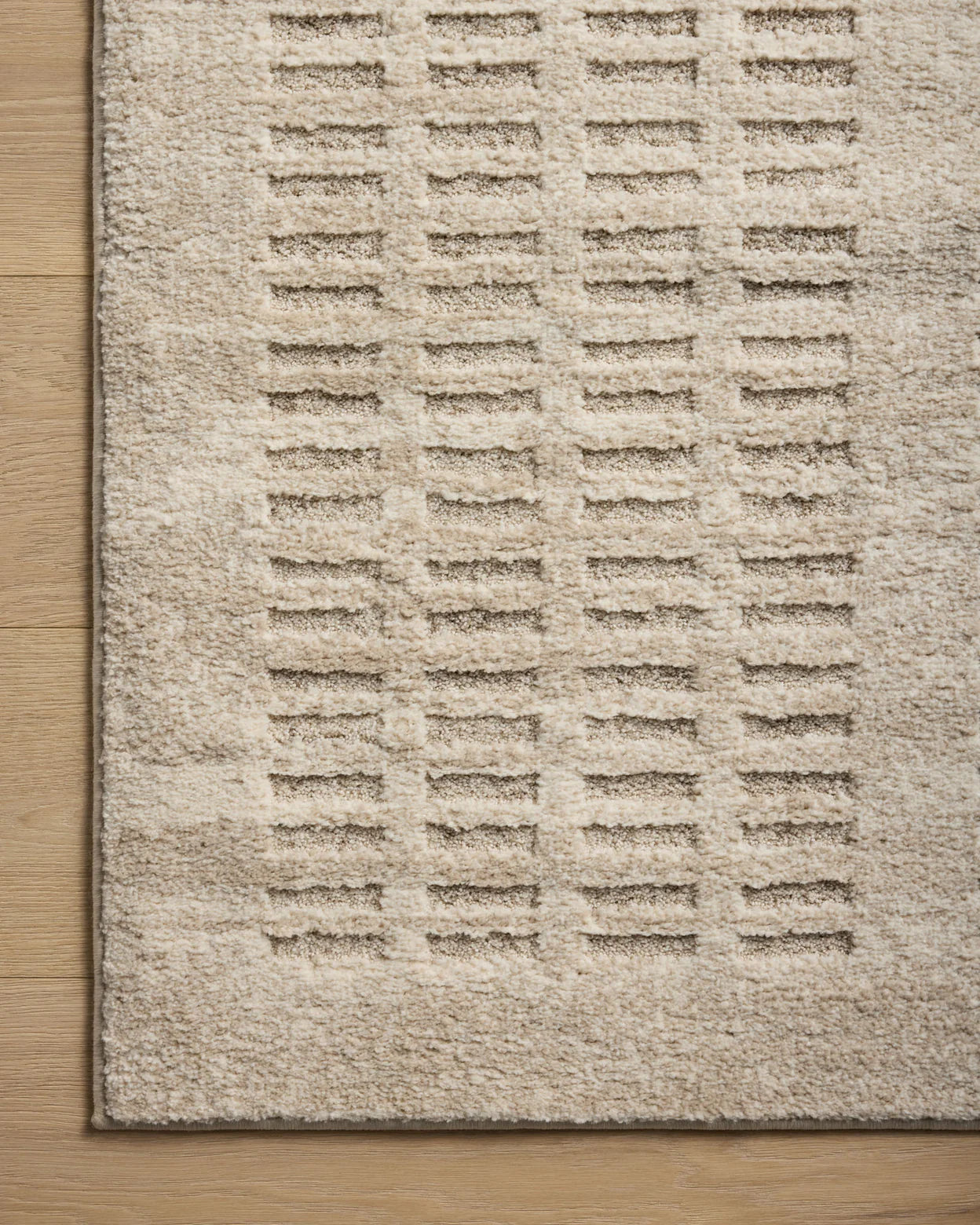 MOT-03 AL Ivory / Beige (8x10)