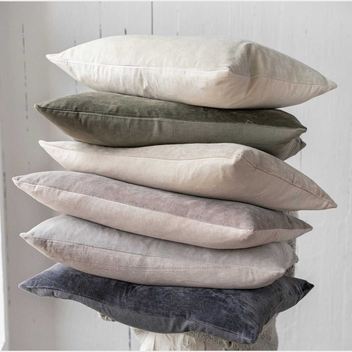 Vera Velvet Pillow - Dove Grey