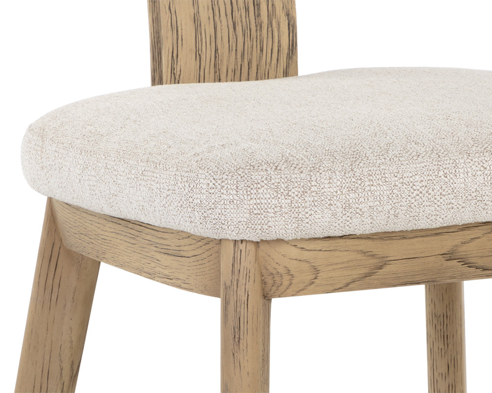 Ricardo Chair
