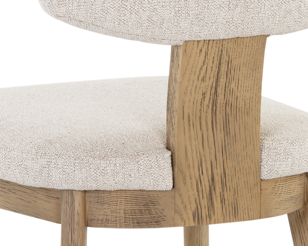 Ricardo Chair