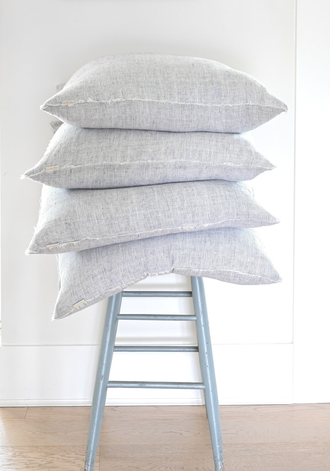 Lina Linen Pillow - Navy Stripe