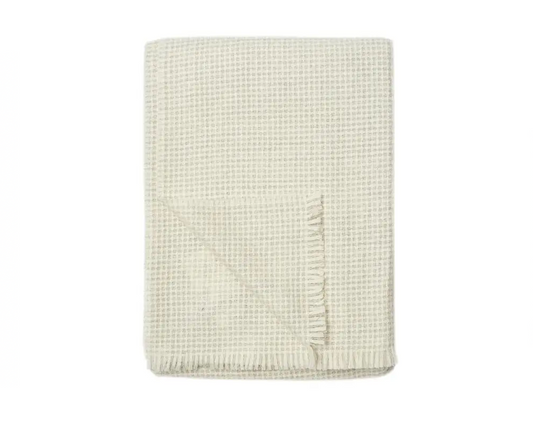 Rossland Throw in Ivory