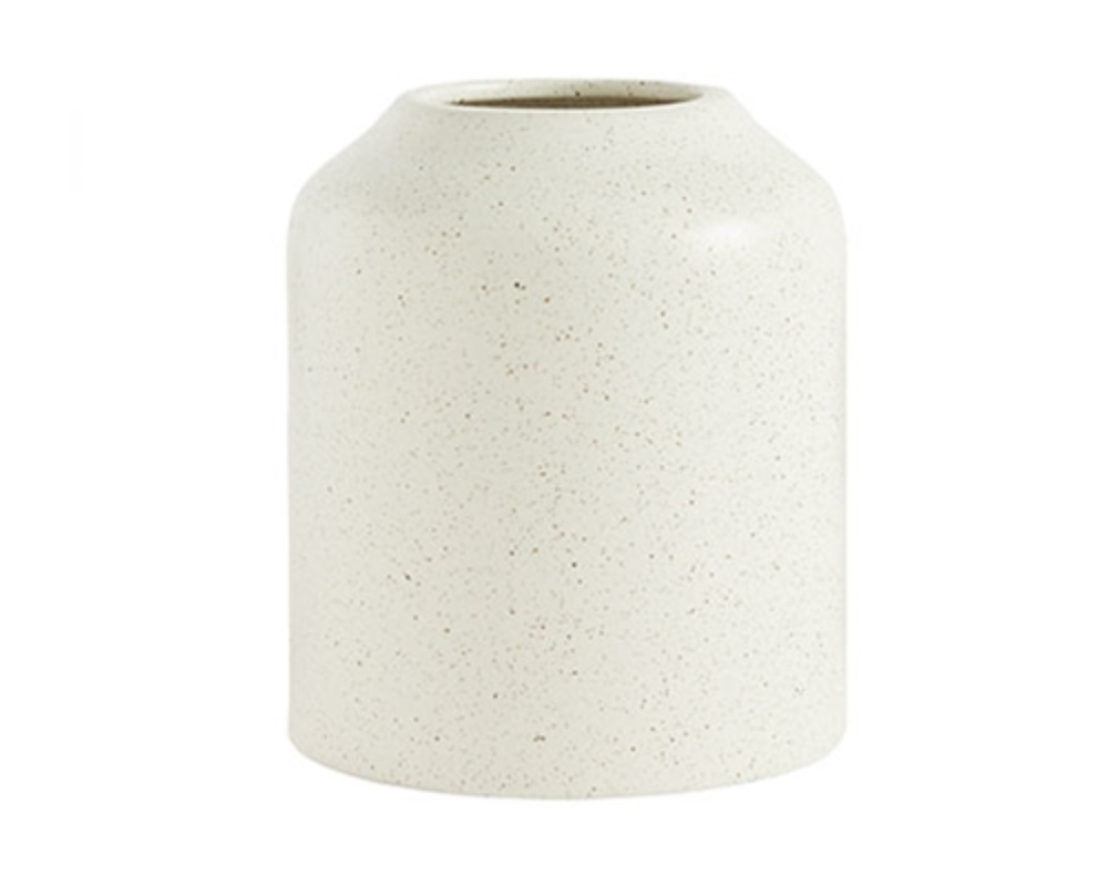 Elena Vase