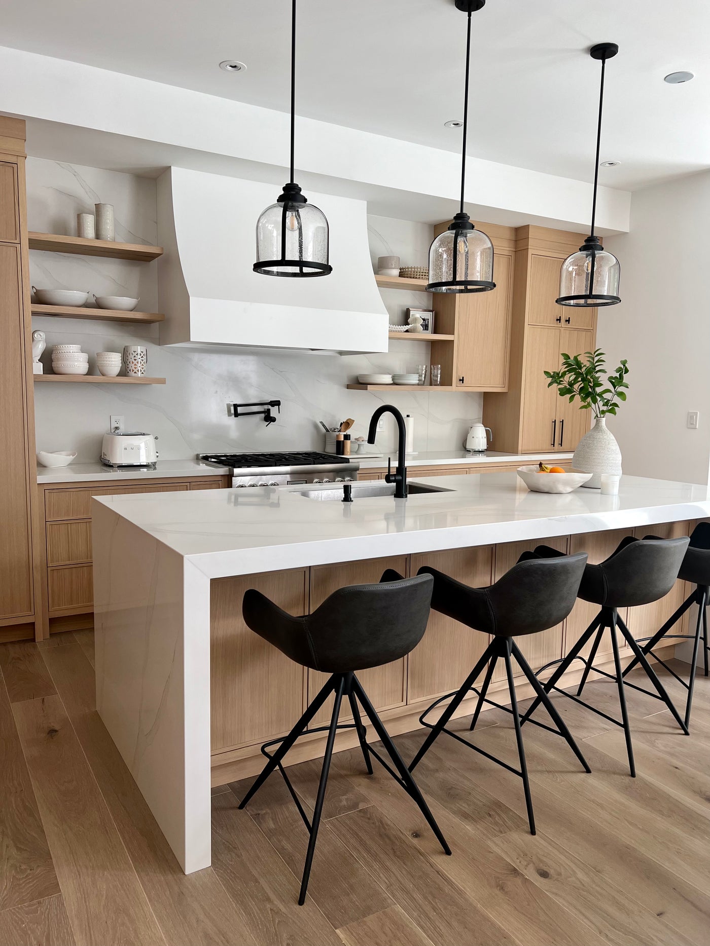 Oliver Swivel Counter Stools